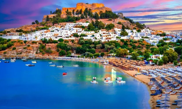 Yunan Adaları Vize Rehberi 2025: Vizesiz Gidilecek En Güzel Yunan Adaları Tatil Rotaları!