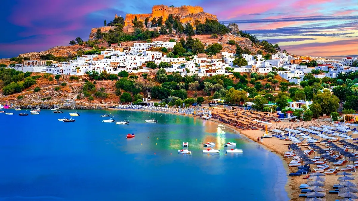 Yunan Adaları Vize Rehberi 2025: Vizesiz Gidilecek En Güzel Yunan Adaları Tatil Rotaları!