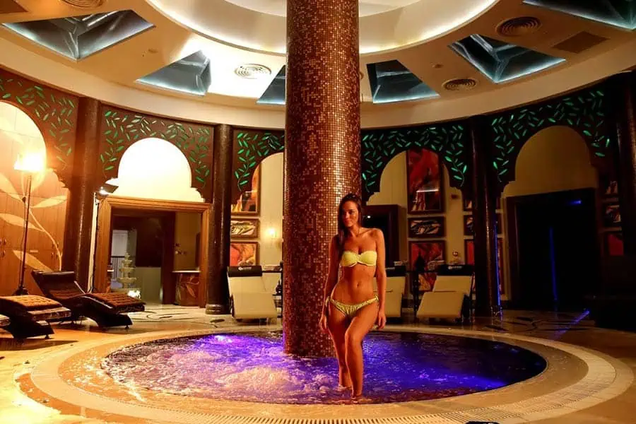 Cyprus Honeymoon Hotels